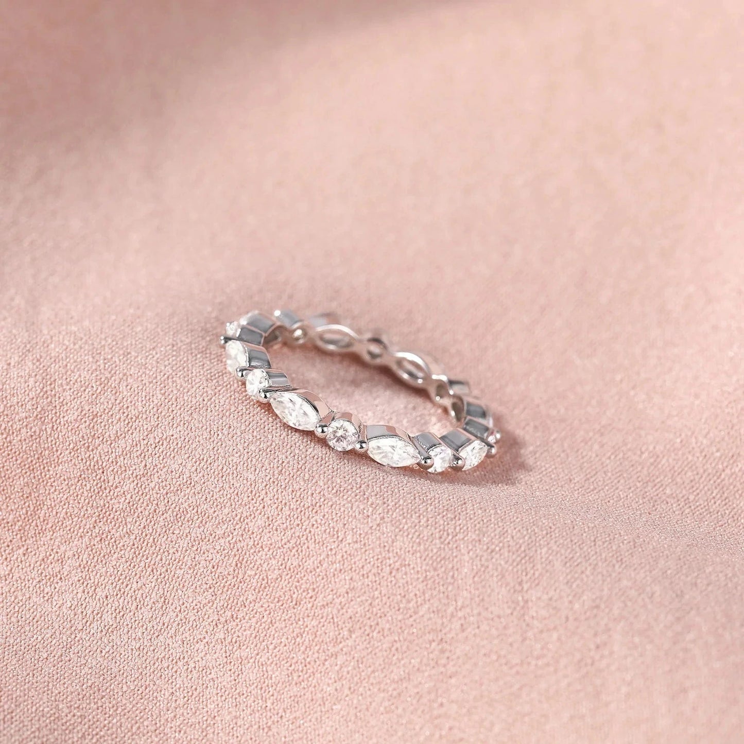 Somen Fashion Luxury Jewelry 2mm Marquise and Round Cut Zircon Band 925 Sterling Silver Rings for Women Wedding