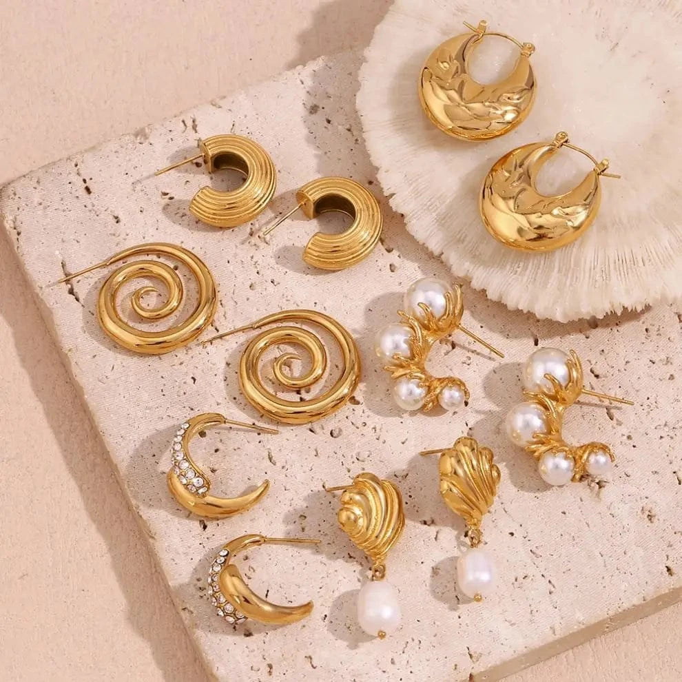 Spring 2024 Fashion Fresh Water Pearl Earrings Set Gold Plated Zircon Jewelry Stainless Steel Earring Set