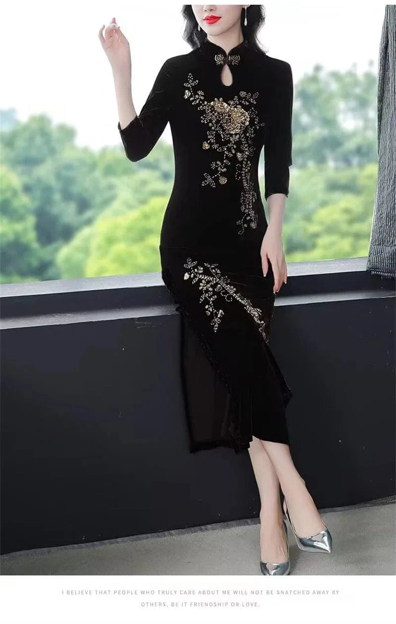Spring Autumn Women New Embroidered Gold Velvet Cheongsam High-end Temperament Fashionable Wedding Dress Slim Bag Hip Slit Skirt