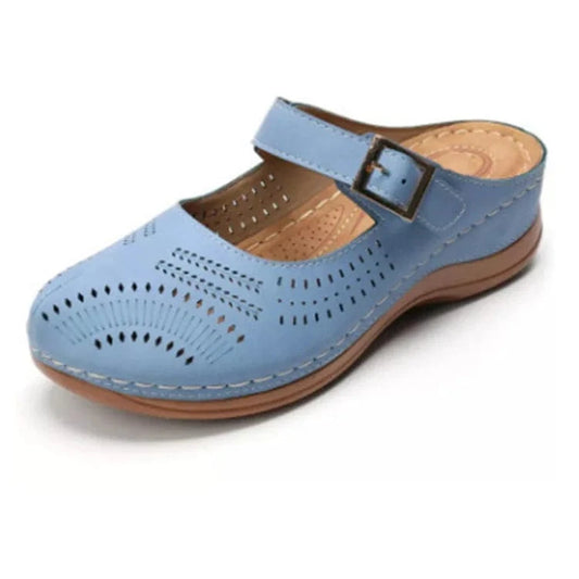 Spring New hole shoes light comfortable retro hollow out car line  flat non-slip Breathable Lightweight Casual walking Shoes