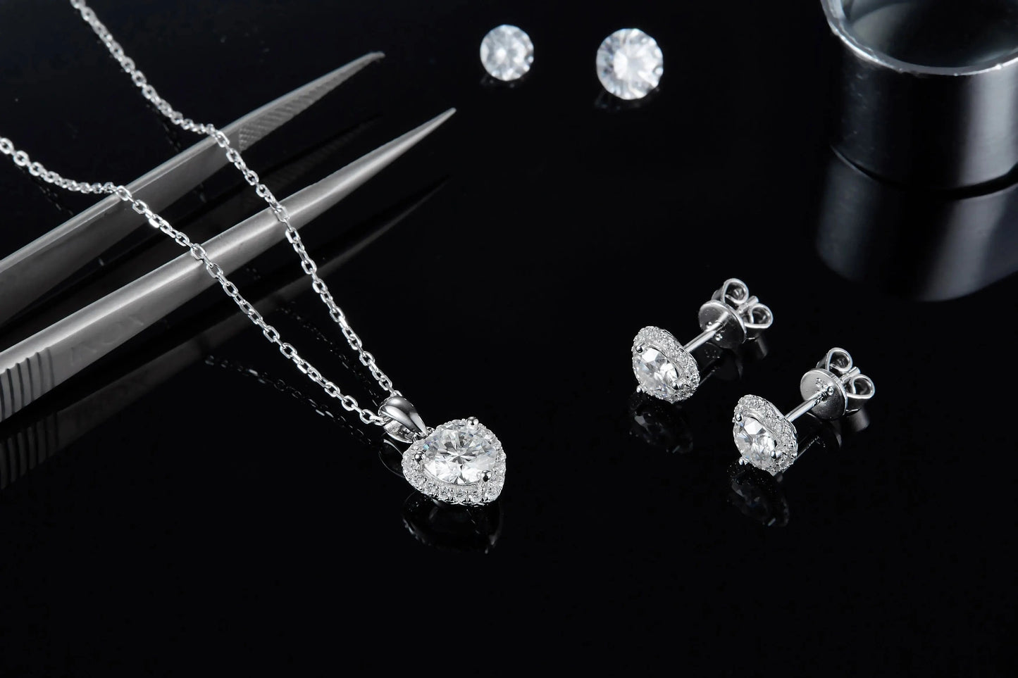 stud Earrings / 0.5 ct*2 ZHUANGYEE Luxury heart loose Round Cut 0.5 ct*2 moissanite 925 Sterling Silver 18k gold cc diamond Earrings for women Jewelry