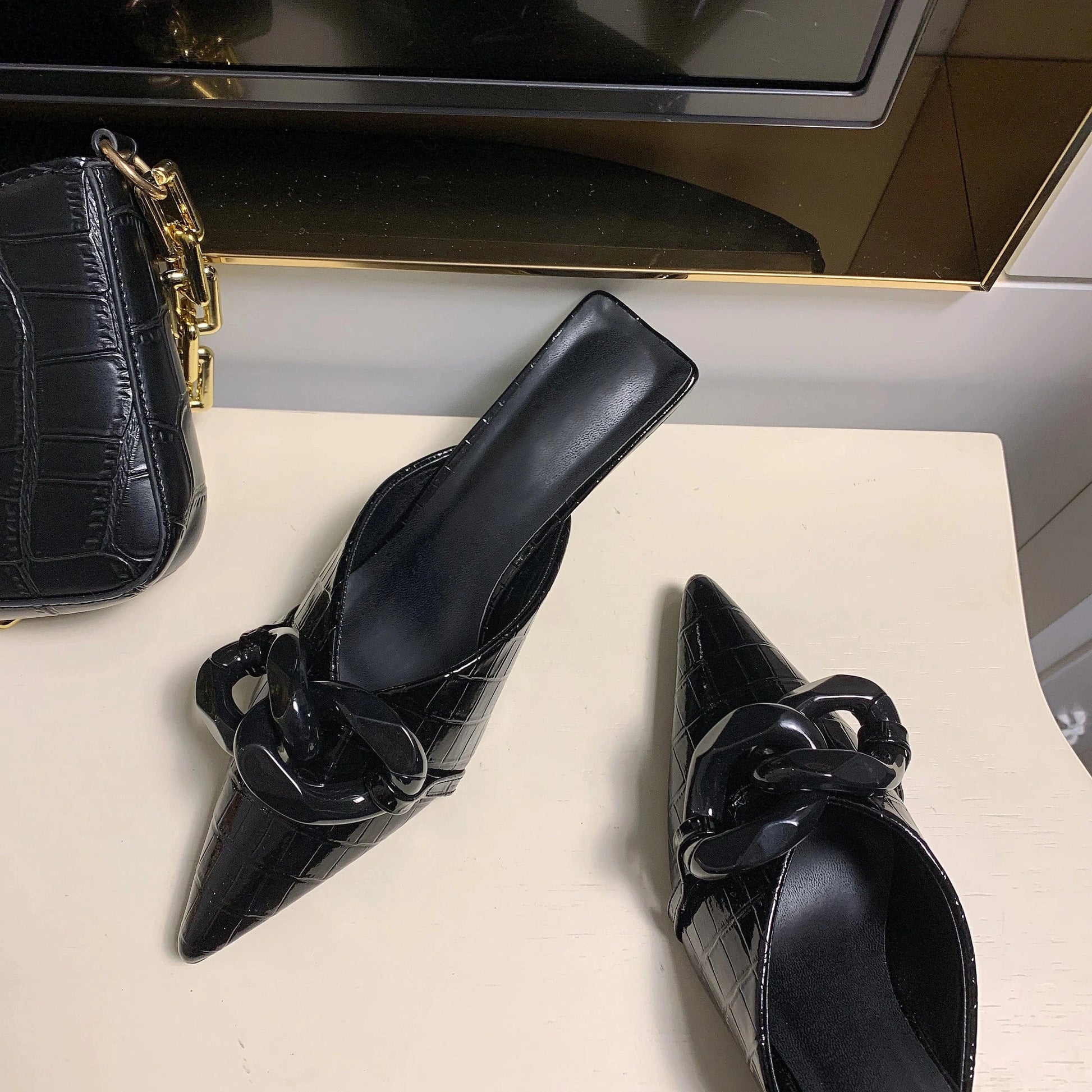 Summer metal buckle decoration with special stone pattern Pu pointed Baotou stiletto slippers