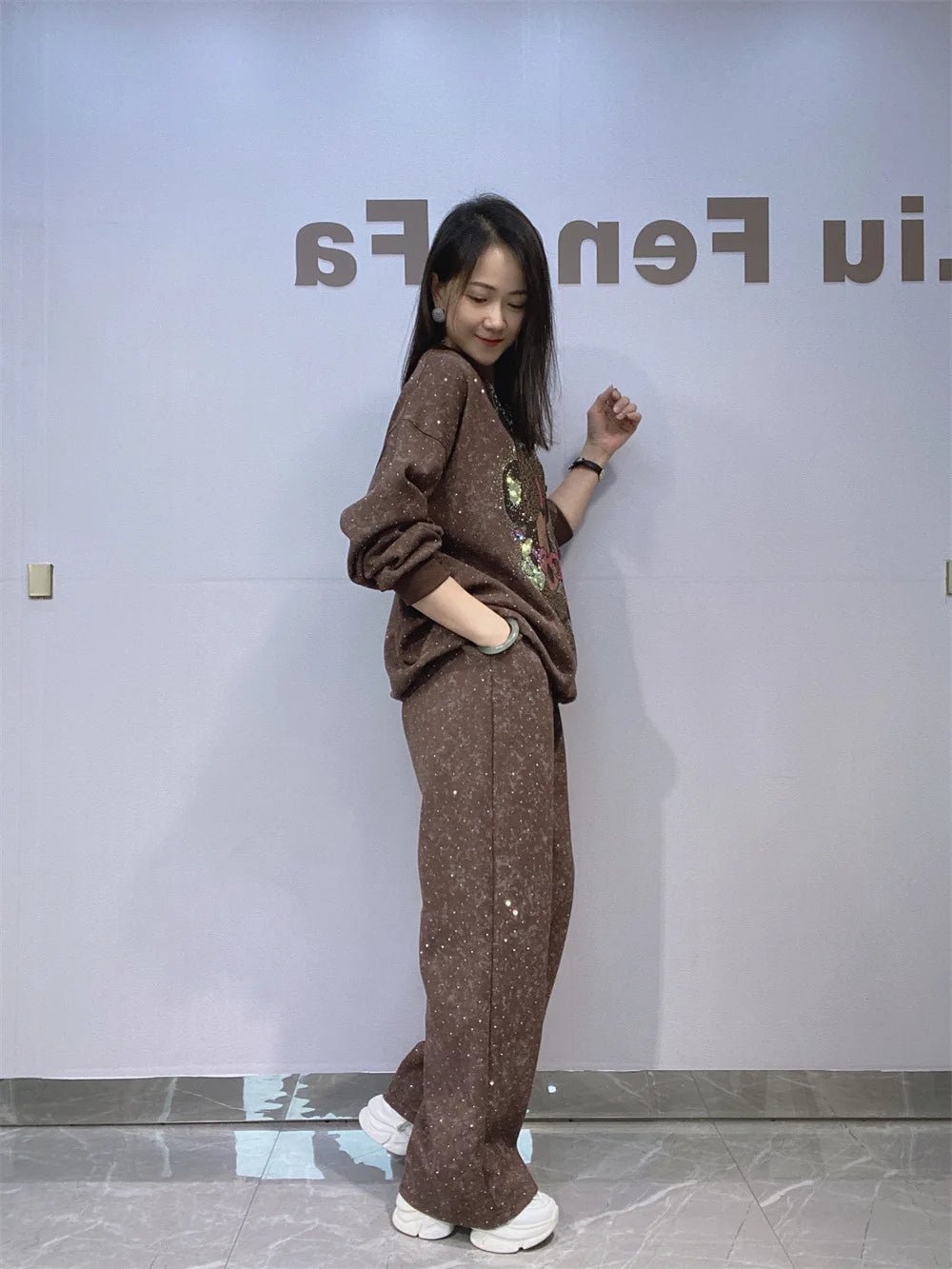 Sweatshirt And Pants Set Rhinestone Embellished Glam Style - SN Wigs & More