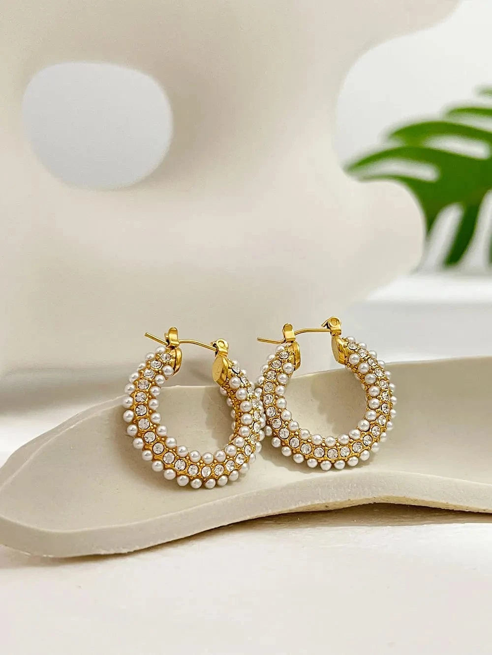 Tarnish Free / 1 High End Stainless Steel Rhinestones Pearls Thick Hoop Earrings for Women 18K Gold Plated Non Tarnish Jewelry