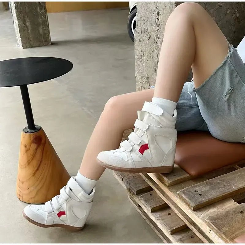 Thick - soled Casual Sneakers New Women's Versatile Fashion Casual Shoes Stylish Retro High - top Design Comfortable Sports Shoes - SN Wigs & More