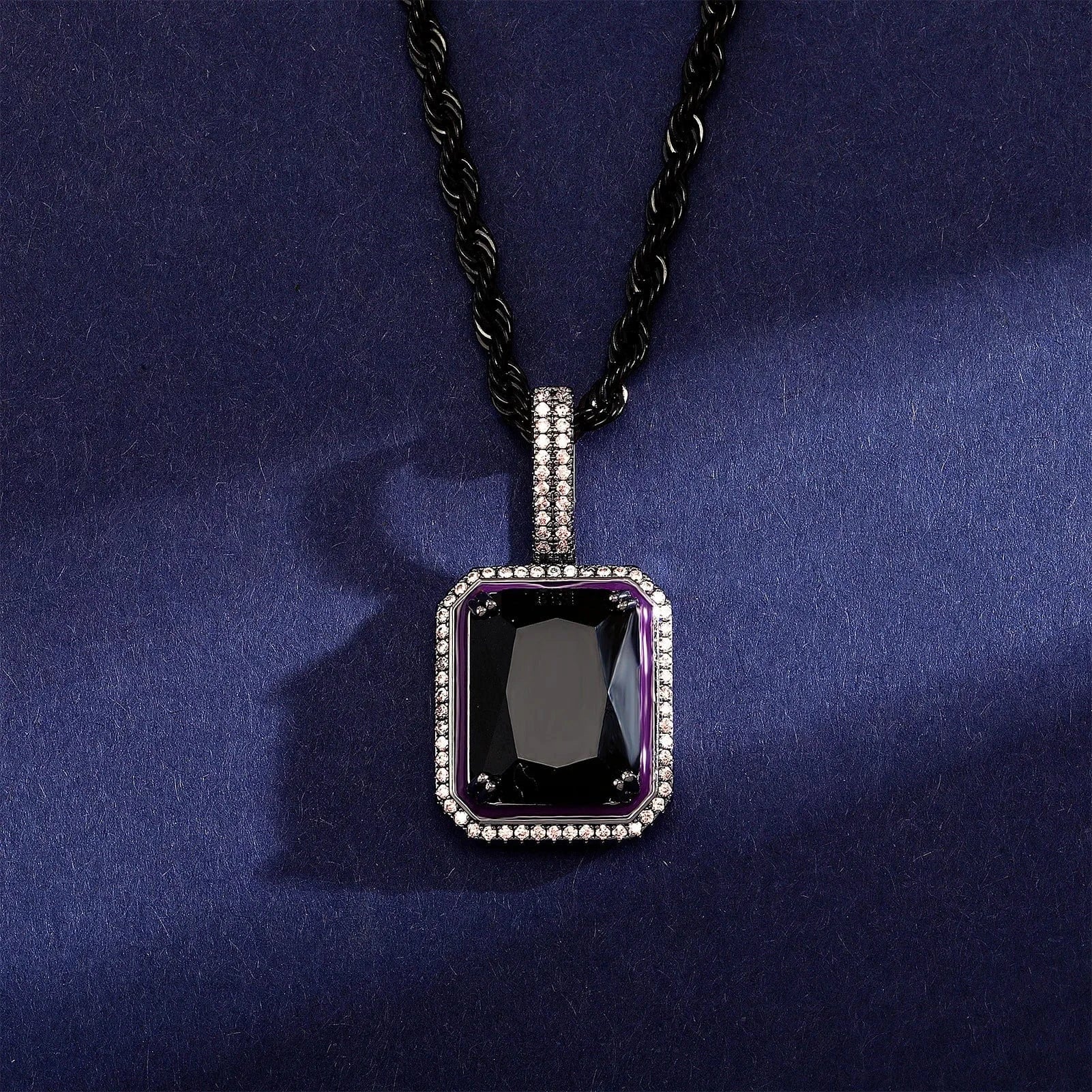 Top Icy Simple Design 18K Gold Plated Luminous Gemstone Pendant Hip Hop Jewelry Square Colorful 5A CZ Gem Pendant Necklace Women