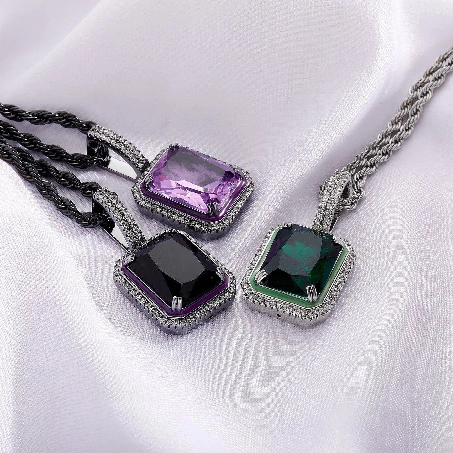 Top Icy Simple Design 18K Gold Plated Luminous Gemstone Pendant Hip Hop Jewelry Square Colorful 5A CZ Gem Pendant Necklace Women