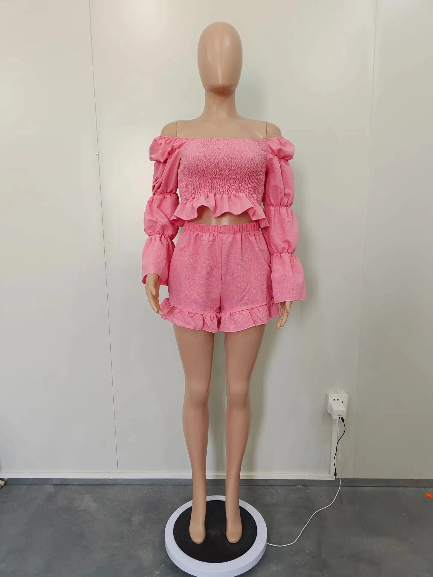 Top Selling Trending Products 2023 New Arrivals 2 Piece Shorts Set Crop Tops for Women Puff Sleeve Cute Women Shorts Set Street