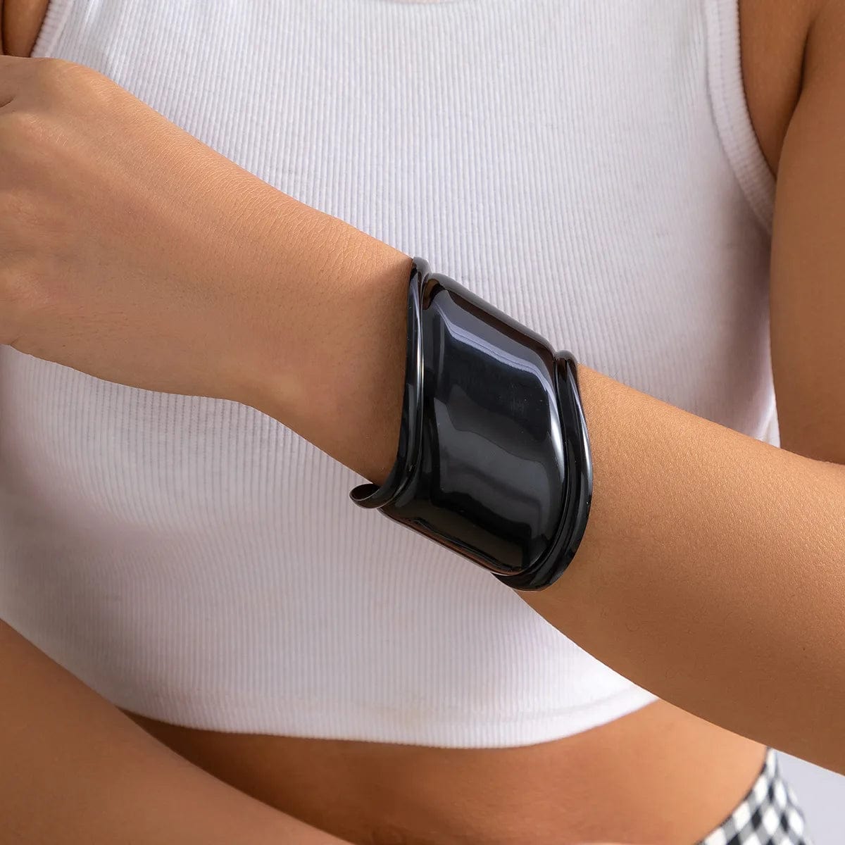 Trendy / 01 Black 1117 New Fashion Irregular Shaped Bracelet Personalized And Exaggerated Open Bangle Bracelet Punk Nightclub Trend Alloy Bracelet