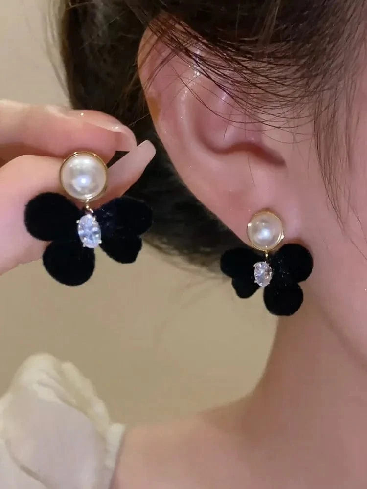 TRENDY / A1312 black Korean Fashion Black Butterfly Earrings 2024 New Diamond Pearl Earrings Light Luxury Pendant Earrings For Women Jewelry