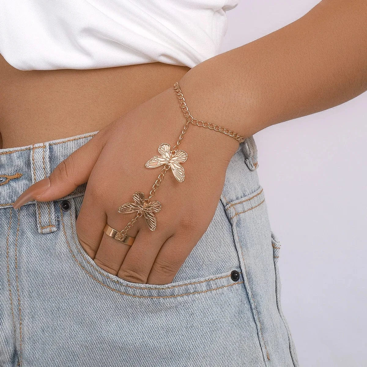 Trendy / B1932 Creative Retro Diamond Bracelet Women New Styles For 2024 Upper Arm Cuff Bracelet Armband Individual Alloy Bracelet