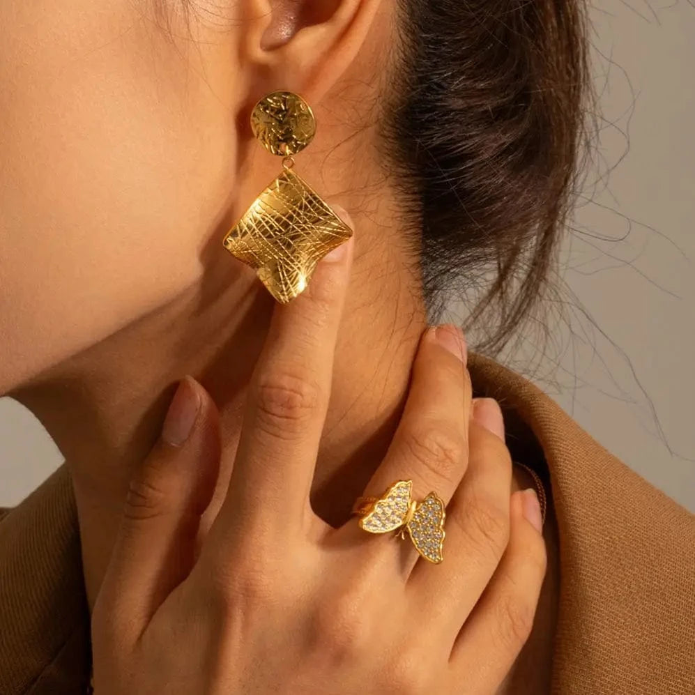 TRENDY / E1982 E1982 Design Exaggerated Texture Earrings 18K Pvd Gold Plated Stainless Steel Earring Bump Lava Irregular Drop Earring