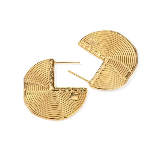 TRENDY / E2064 E2064 18K Gold Planted Texture Sector Fan Shaped Earrings Semicircle Stainless Steel Stud Earring for Women