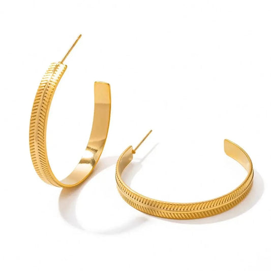 TRENDY / E2102 E2102 Big CC Shape Waterproof Hoop Earring 18k PVD Real Gold Plated Stainless Steel Texture Daily Earring For Women
