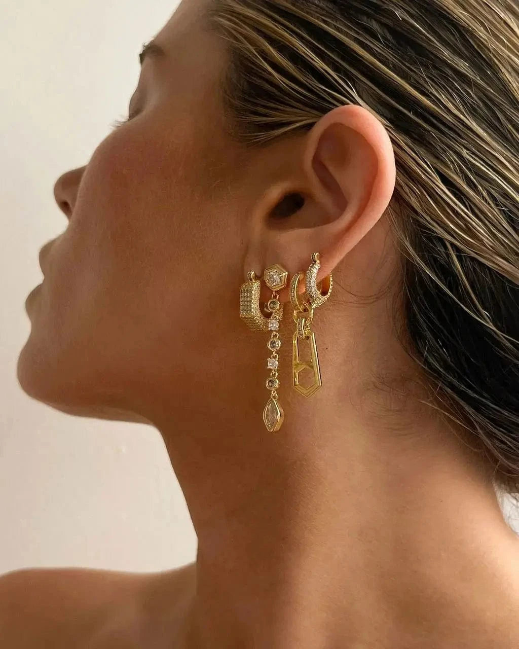 TRENDY / E2234 E2234 Vintage Full Of Shiny Zircon U-Shape Hoop Earrings Stainless Steel 18K Pvd Gold Plated High Quality Jewelry Gift