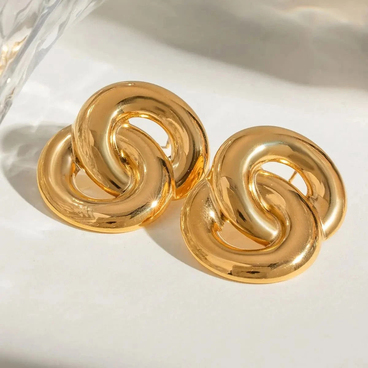 trendy / E2453 E2453 Statement Stainless Steel Earrings Luxury 18k Gold Plated Jewelry Geometric Polished 8-shaped Oval Cross Earrings