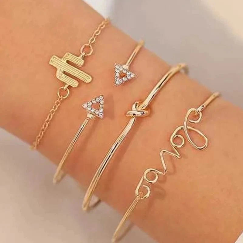 Trendy / Gold Latest Fashion In 2024 Diamond Bracelet Versatile And Vintage Letter Charms For Bracelets 4-Piece Set Women's Open Bracelet
