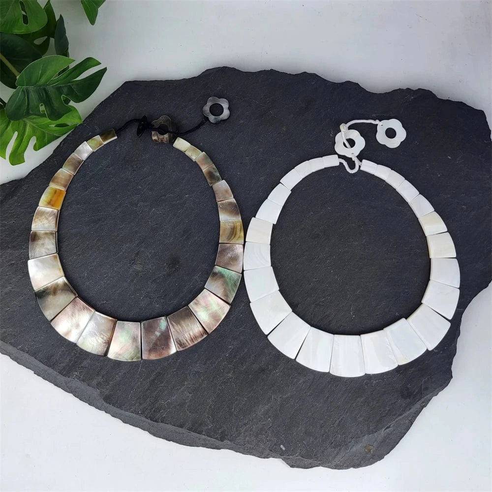 Trendy Hawaiian Jewelry Real Sea Shell Craved Mother Of Pearl  Beads Necklace High Quality Unique Shell Choker Clavicle For Girl