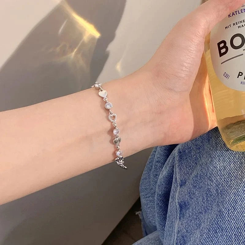 Trendy / Little heart-shaped bracelet Fashionable Full Pearl Bracelet Niche Design Fishtail Bracelet Light Luxury Girl Summer Sweet Butterfly Bracelet