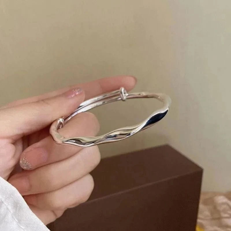 Trendy / Mobius Push Pull Bracelet Fashionable Full Twist Bracelet High Grade And Minimalist Style Wave Bracelet Classic Versatile Circle Bracelet