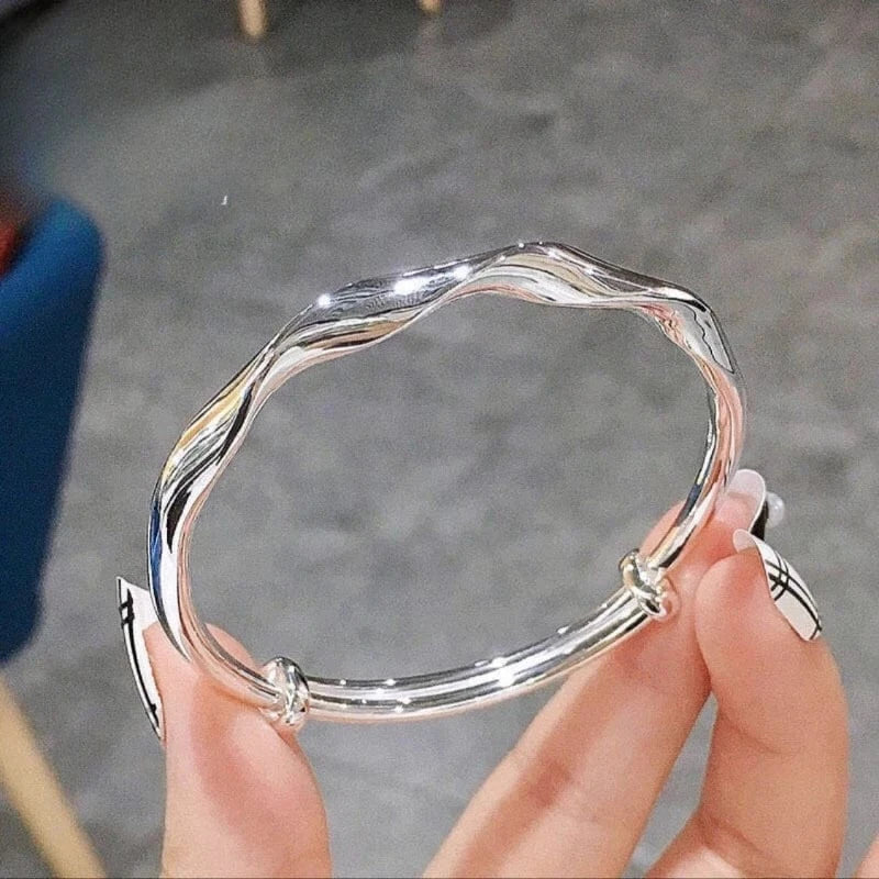 Trendy / Mobius Push Pull Bracelet Fashionable Full Twist Bracelet High Grade And Minimalist Style Wave Bracelet Classic Versatile Circle Bracelet