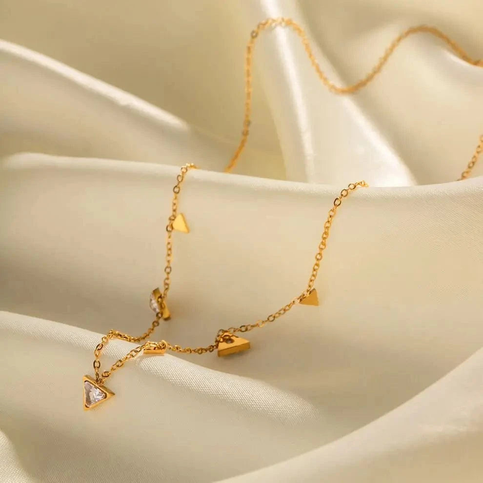 trendy / N2314 N2314 Minimalist Jewelry 18K Gold Plated Choker Stainless Steel Triangular CZ Zircon Charm Necklace