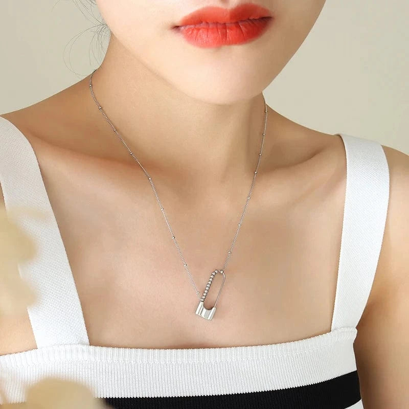 TRENDY / P709-Silver necklace -45cm Fine jewelry Folding paper clip stainless steel necklace safety lock pendant necklace