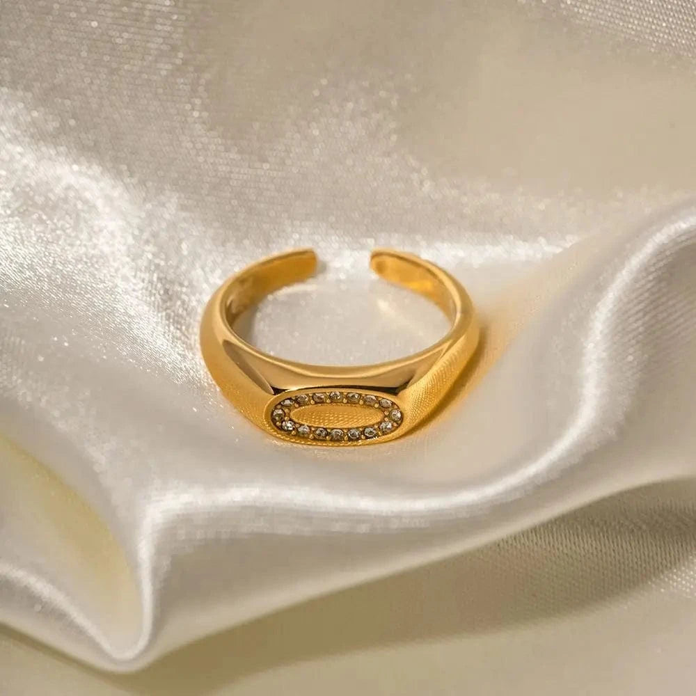 Trendy / R1929 R1929 Arrival 18K Gold Plated Simple Punk Jewelry Stainless Steel Geometric Ellipse Oval Zircon Ring for Women