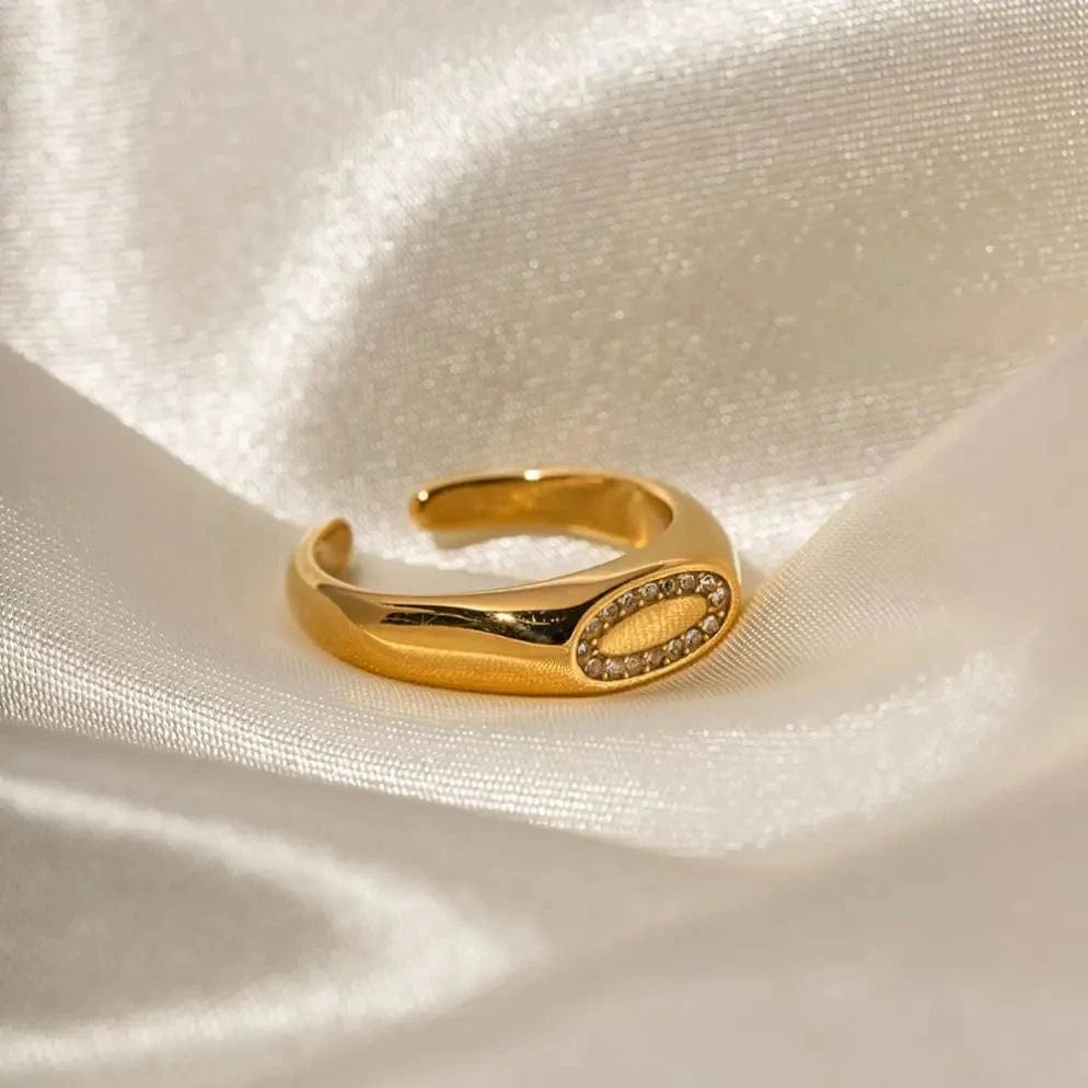 Trendy / R1929 R1929 Arrival 18K Gold Plated Simple Punk Jewelry Stainless Steel Geometric Ellipse Oval Zircon Ring for Women