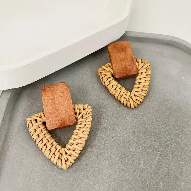 Triangle Wholesale Handmade Wood Boho Statement Earrings Natural Rattan Knit Straw Stud Earrings for Women