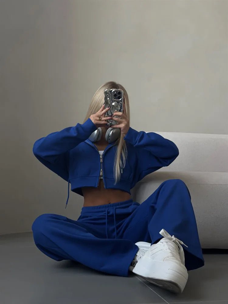 Two - Piece Tracksuit With Hooded Zipper Sweatshirt And High Waist Pants - Casual Sport Style - SN Wigs & More