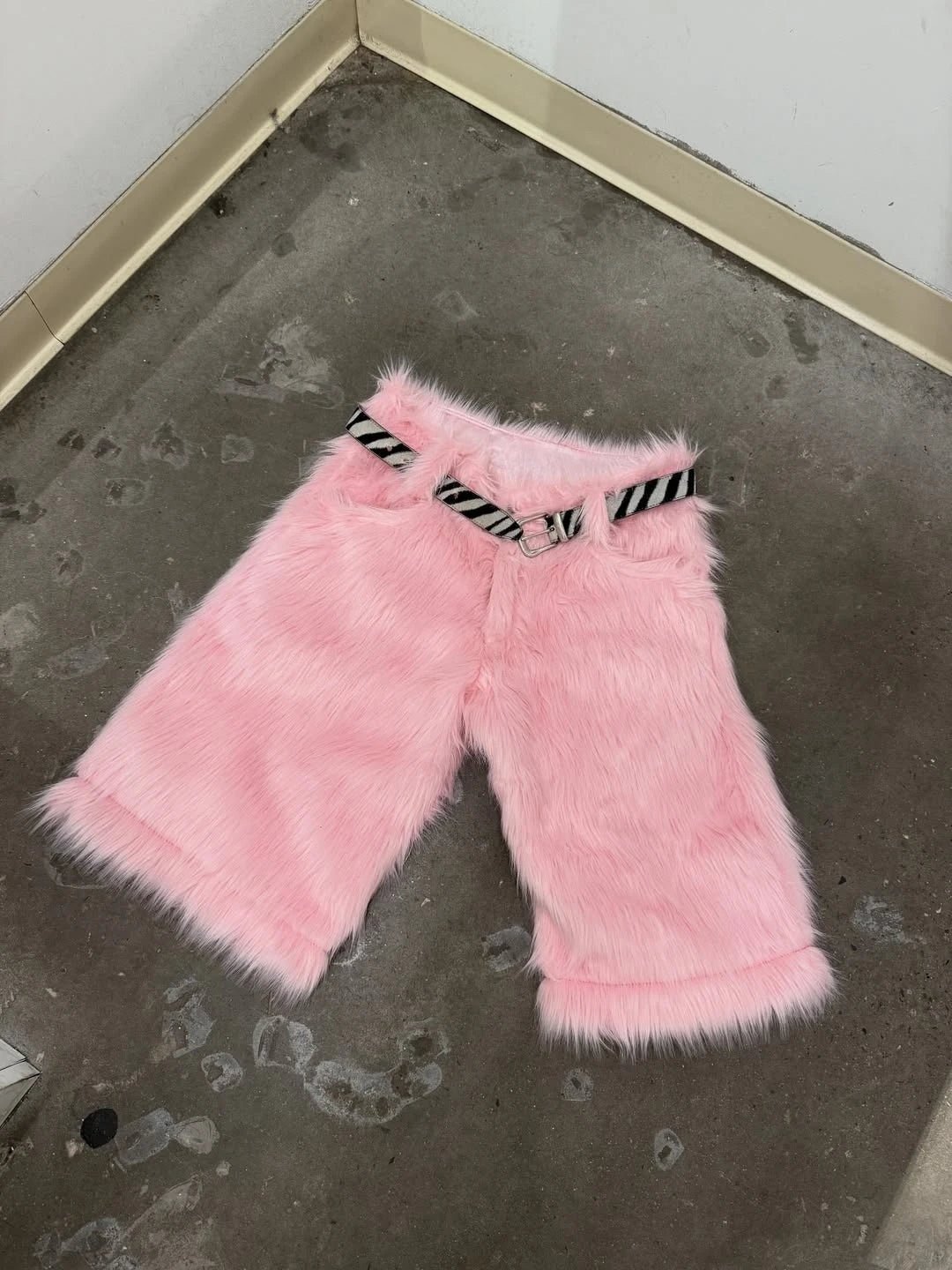 Unisex Ankle - Length Pants + Pink Plush Fabric + Y2K Harajuku Gothic Streetwear Trend - SN Wigs & More