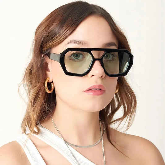 UNOC New Arrivals Wholesale Fashion Plastic Sunglasses Custom Double Bridge Women Men Label Sunglasses 2024