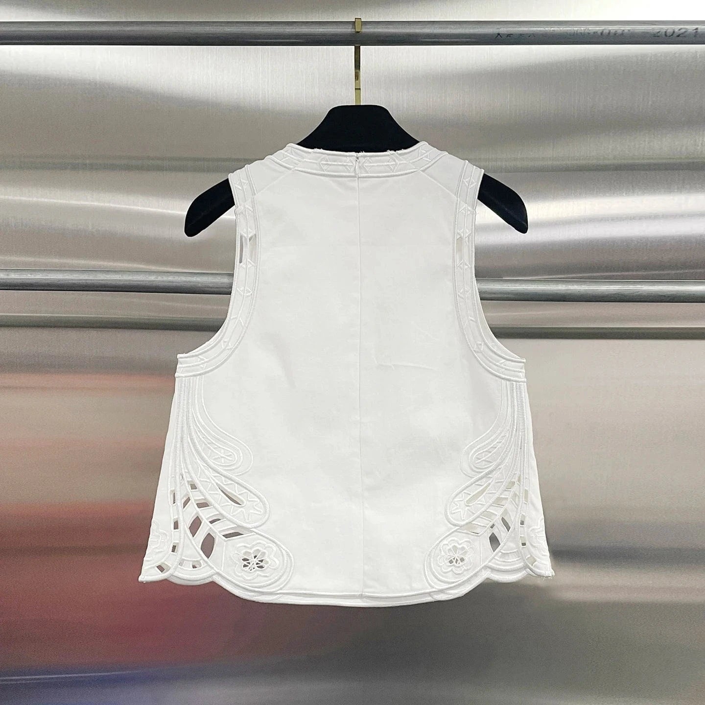 VGH Casual Two Piece Sets for Women O Neck Sleeveless Vest Hollow Out High Wasit Holiday Style Wide Leg Trousers Suit Female New