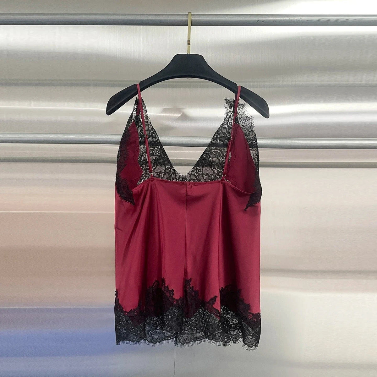 VGH Sexy Loose Patchowrk Lace Vest for Women V Neck Sleeveless Backless Temperament Home Style Tank Top Female Summer Clothing