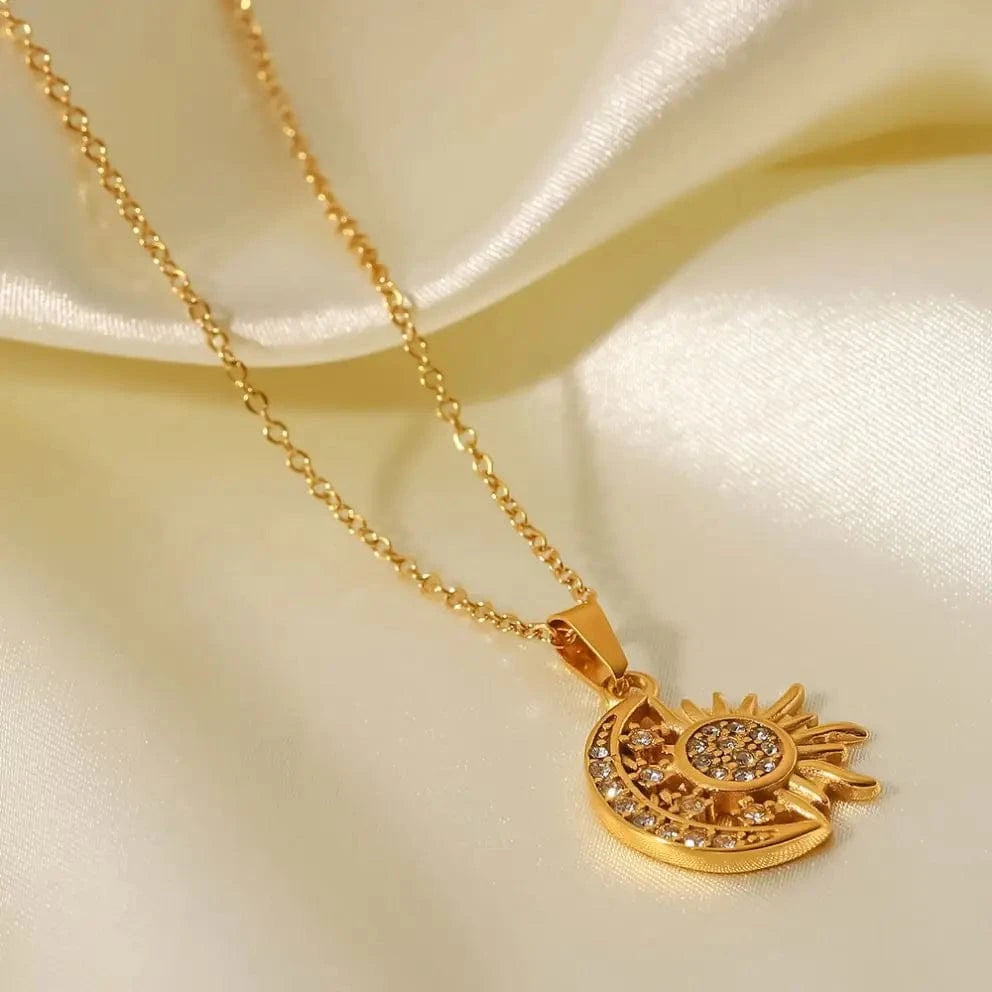 vintage / 18inches / N2399 N2399 Stainless Steel Zircon Moon Sun Necklace Women 18K Gold Plated Moon Sunburst Pendant Necklace for Girls