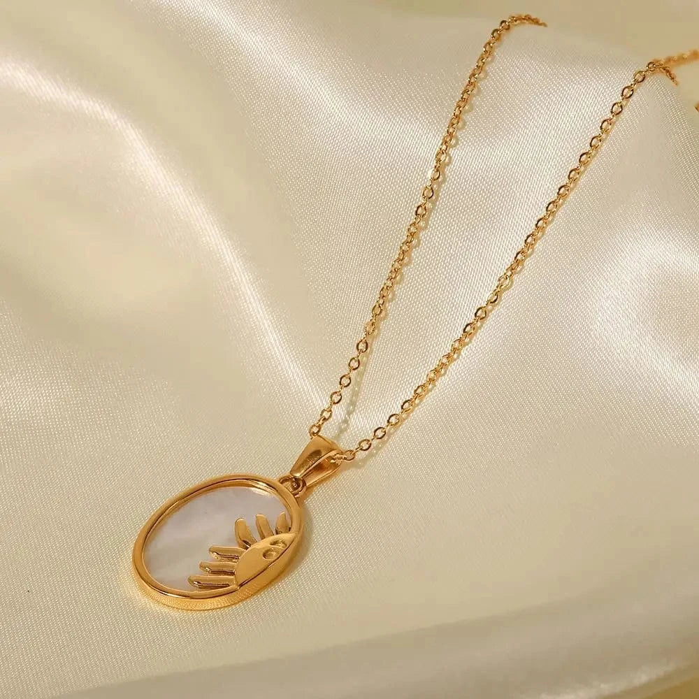 vintage / 18inches / N2409 N2409 New Stainless Steel White Shell Sun Necklace 18K Gold Plated Oval Sun Shell Pendant Necklace