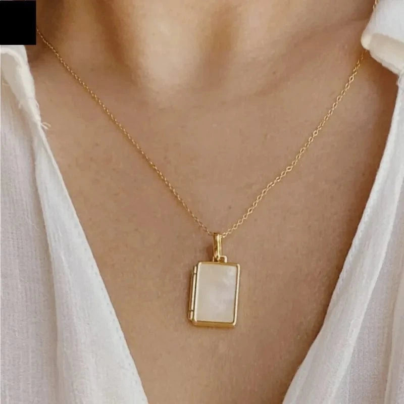 Vintage / 20inches / Square Vintage Shell Photo Album Frame Pendant Necklace 18k Gold Plated Butterfly Women Jewelry