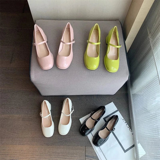 Vintage Thick Mary Jane Shoes Women 2022 Patent Leather Woman Round Toe Pumps Mujer Chunky Ladies Heels