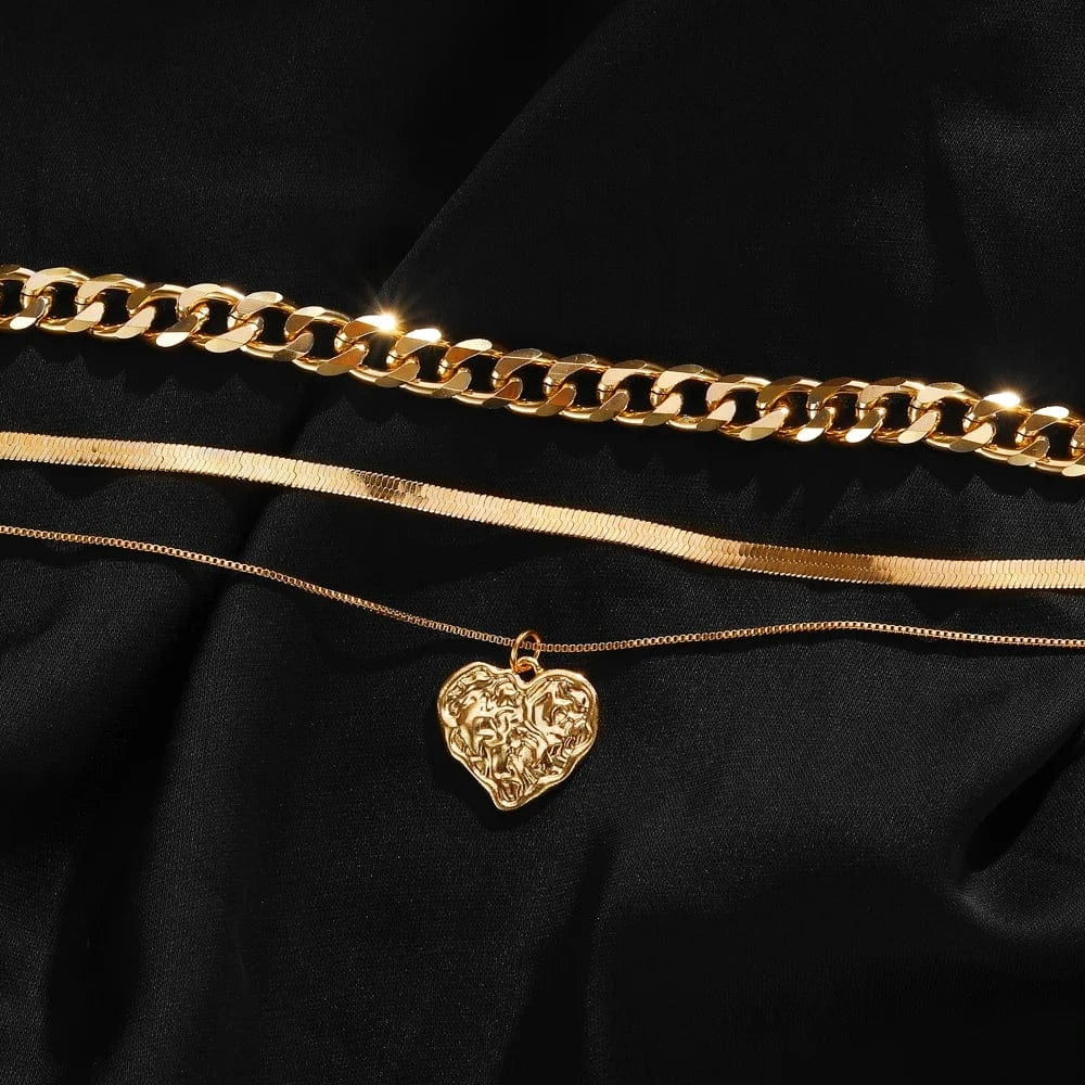 VKME Fashion  Cuban Chain Snake Bone Chain Love Pendant Necklace Set Trend Women Jewelry