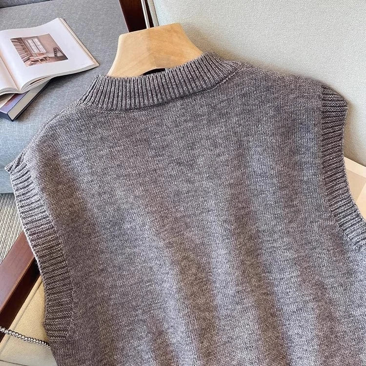 Waistcoat knitted vest women 2024 spring and autumn new round neck sleeveless fashion vest sweater vest blouse