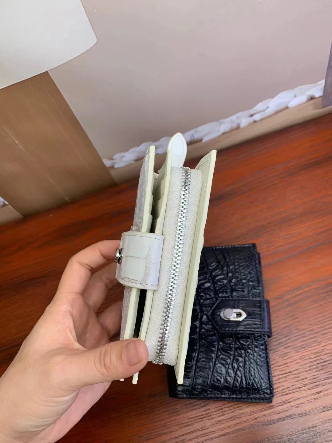 Wallet Large Capacity With Crocodile Texture And Hasp Closure For Everyday Classic Style - SN Wigs & More