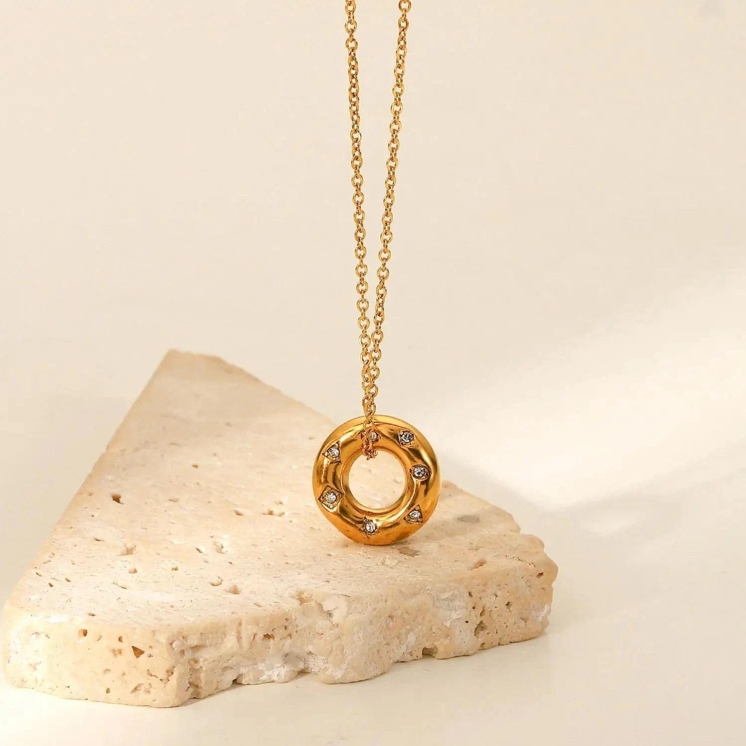 Waterproof / 18inches / N2493 N2493 18k Gold Plated Stainless Steel Tarnish Free Cubic Zirconia Circle Hollow Pendant Necklace
