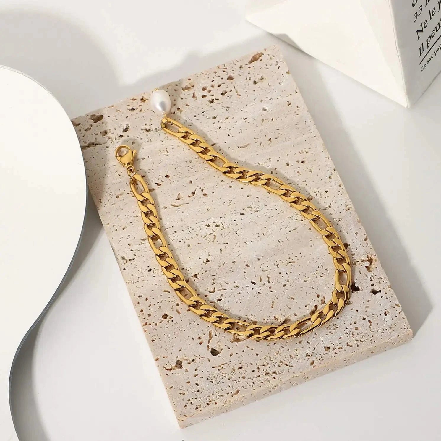 Waterproof / PIcture / A362 A362 New Trendy 18k Gold Plated Stainless Steel Figaro Chain Anklet For Women Freshwater Baroque Pearl Anklet