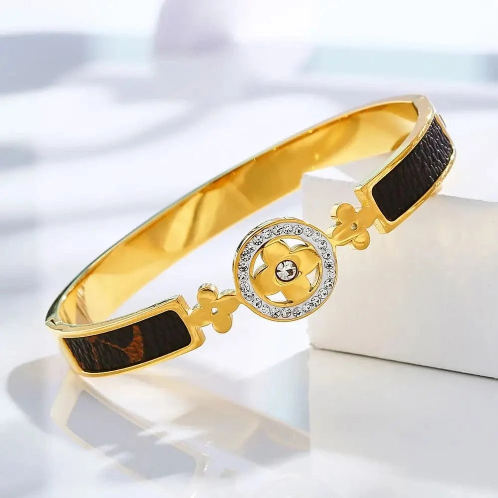 Waterproof Zircon 18k Gold Plated Famous Branded Inspired Designer Fashion Fine Stainless Steel Jewelry Fashion Bracelet Bangle