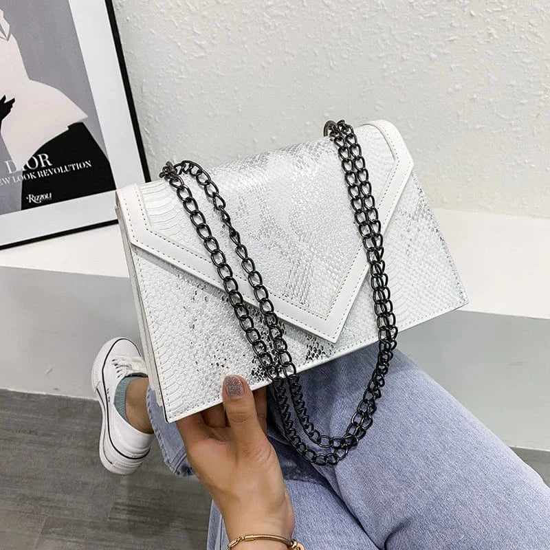 White 2024 New Fashion Girls Snake Skin Luxury Hand Bags Woman Chain Shoulder Purses Ladies Cute Handbags