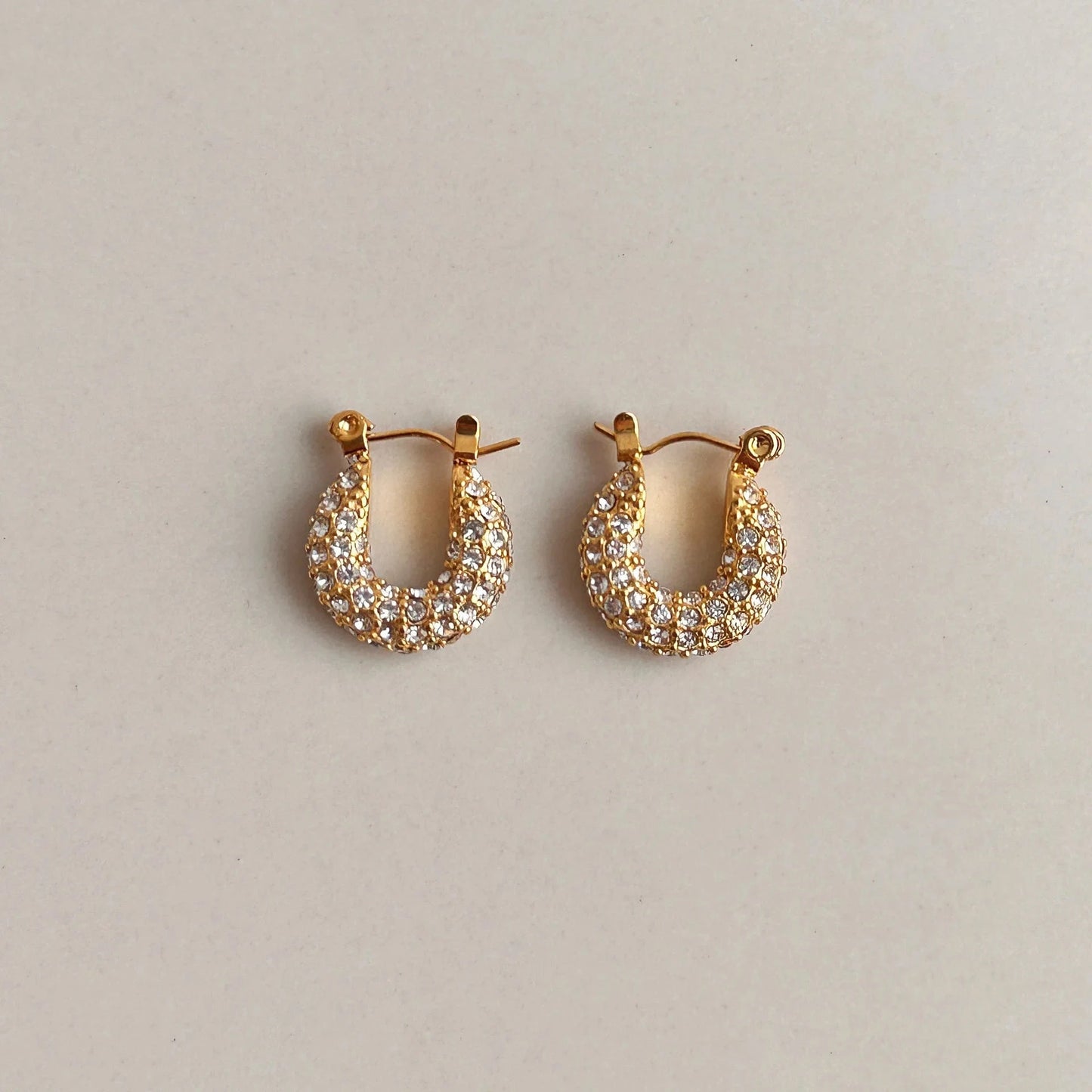 White Cubic Zircon Chunky Colorful Full Diamond Inlaid Shiny Stone Stainless Steel Hoop Huggie Earrings Jewelry Women