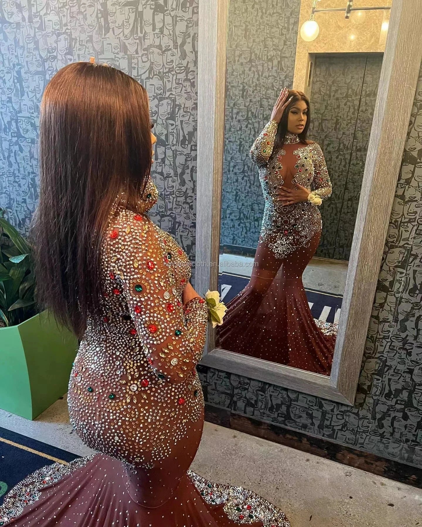 Wholesale Clothing Sparkly Colored Crystal Elegant Evening Dress Formal Mermaid Wedding Dress Celebrity Party Elegent Prom Dress