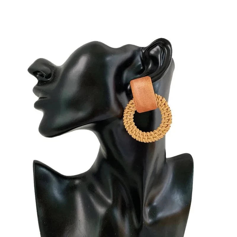 Wholesale Handmade Wood Boho Statement Earrings Natural Rattan Knit Straw Stud Earrings for Women