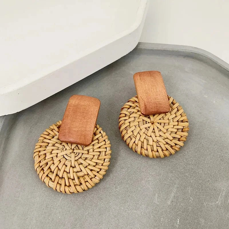 Wholesale Handmade Wood Boho Statement Earrings Natural Rattan Knit Straw Stud Earrings for Women